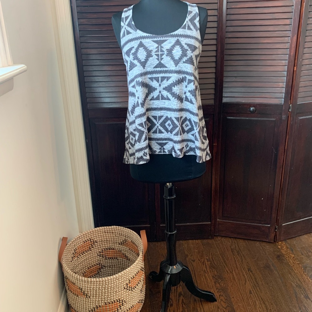 Forever 21 - size small - tank top